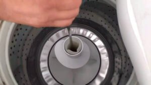 Limpar O Filtro da Máquina de Lavar, Compreender a importância da manutenção regular é apenas o primeiro passo. Limpar O Filtro da Máquina de Lavar Roupas não é difícil