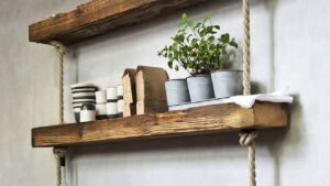 Guia Completo, a escolha do material principal, como madeira ou metal, dependerá do estilo desejado e do ambiente onde a prateleira será instalada. Guia Completo: Como Construir Uma Prateleira Simples